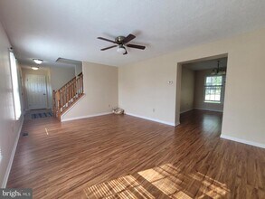 200 Mill Race Dr in Winchester, VA - Building Photo - Building Photo