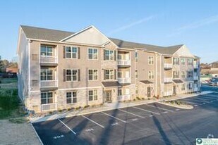 430 Cambria St in Freemansburg, PA - Building Photo