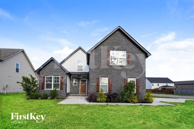 property at 1539 Kingbird Dr