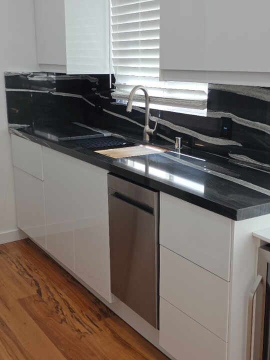 11355 Washington Pl in Los Angeles, CA - Building Photo