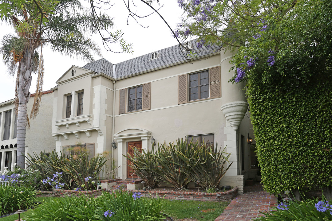 Elm Drive Apartments in Beverly Hills, CA - Building Photo