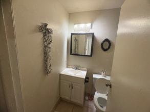 3487 20th St in Highland, CA - Building Photo - Building Photo