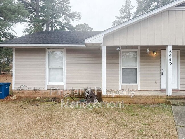 6453 Rockford Dr in Fayetteville, NC - Building Photo - Building Photo