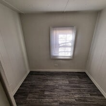 1752 NM-236 in Portales, NM - Building Photo - Building Photo