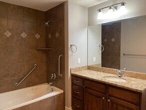 3944 S 900 E, Unit Millcreek Conduminum in Millcreek, UT - Foto de edificio - Building Photo