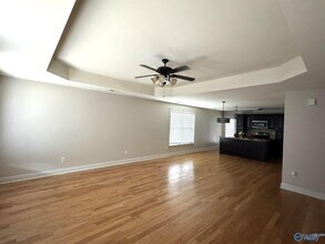 24707 Rolling Vista Dr in Athens, AL - Foto de edificio - Building Photo
