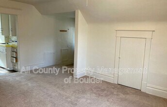 1827 Grove St in Boulder, CO - Building Photo - Building Photo