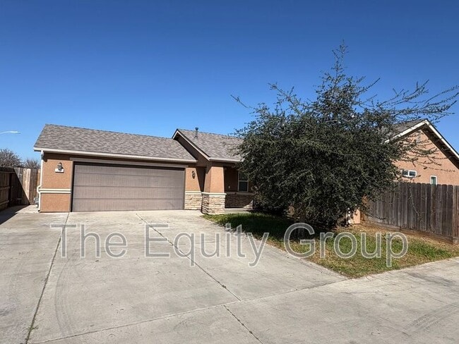 property at 717 W Perez Ave