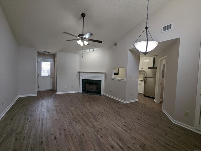 6257 Bell Gables in Montgomery, AL - Foto de edificio - Building Photo