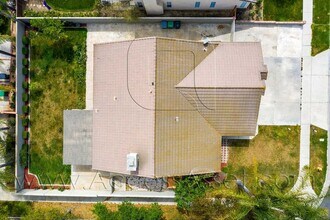 1287 Carriage Ln in Corona, CA - Building Photo - Building Photo