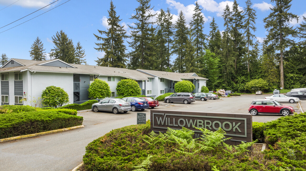 Willowbrook Apartments Photo