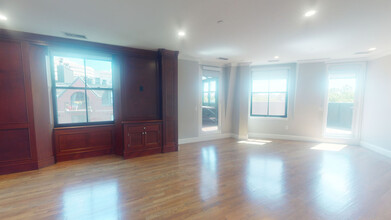 7 Harcourt St, Unit 7 in Boston, MA - Building Photo - Building Photo