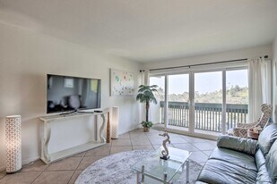 4060 Huerfano Ave, Unit #246 in San Diego, CA - Building Photo