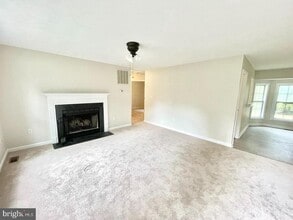 74 Albertson Ct in Ruther Glen, VA - Building Photo - Building Photo