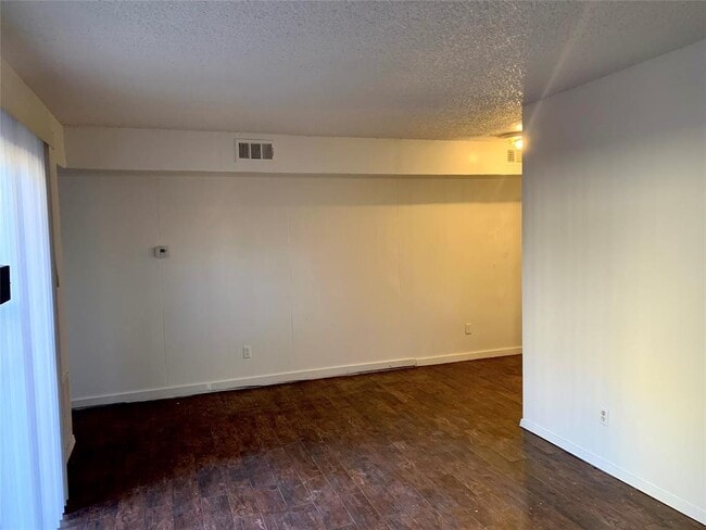 2904 Sweeney Ln in Austin, TX - Building Photo - Building Photo