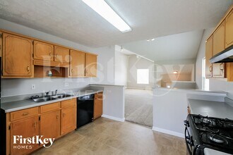 8153 Mountain Pass in Riverdale, GA - Building Photo - Building Photo