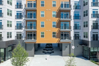 Centro at Pine Nash in Wilson, NC - Foto de edificio - Building Photo