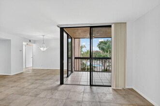 2255 Lindell Blvd in Delray Beach, FL - Building Photo - Building Photo