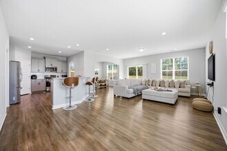 450 Hawksbill Dr in Franklinton, NC - Building Photo - Building Photo