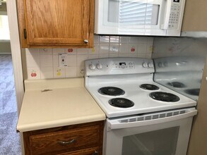 2149 Gerber Ave in Sacramento, CA - Building Photo - Building Photo
