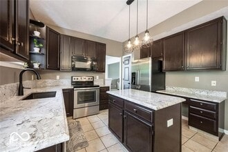 6830 Antelope Dr in Indianapolis, IN - Building Photo - Building Photo