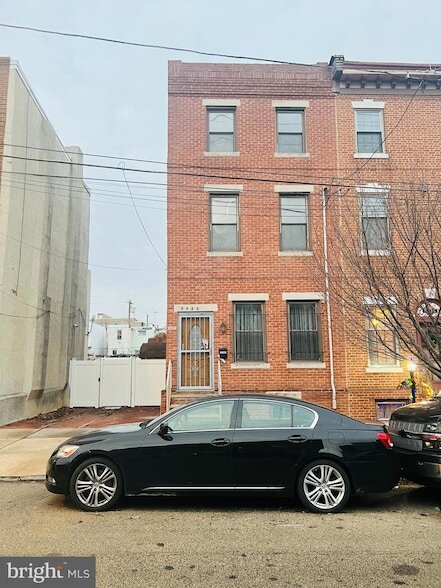 property at 2623 E Norris St