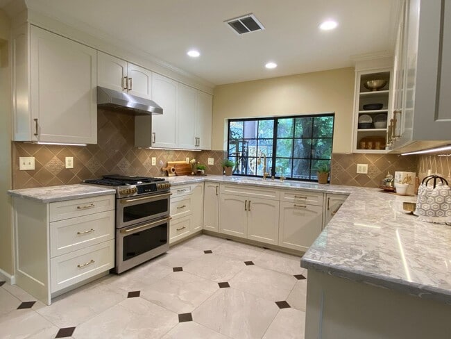 property at 10484 Creek Rd
