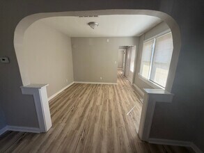 1707 E Tabor St in Indianapolis, IN - Foto de edificio - Building Photo