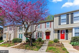 1246 Seminole Dr in Arnold, MD - Building Photo