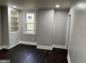 14 E 2nd St in Pottstown, PA - Building Photo - Building Photo