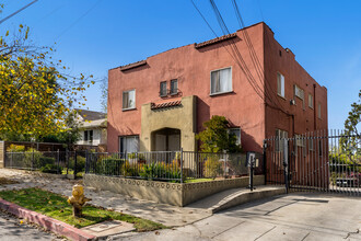 659-661 1/2 Imogen Ave in Los Angeles, CA - Building Photo - Building Photo