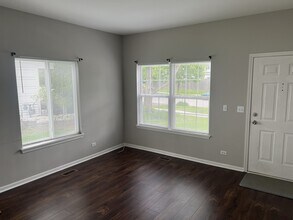 2730 Idaho Rd in Naperville, IL - Building Photo - Building Photo