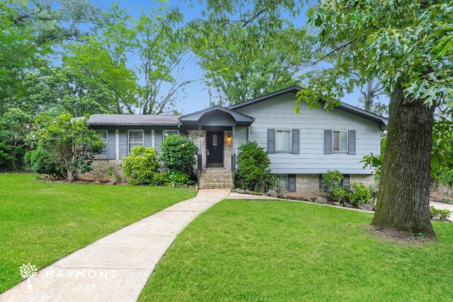 property at 1527 Miami Dr