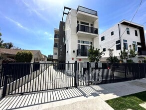 3414 London St in Los Angeles, CA - Foto de edificio - Building Photo