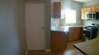 57 25th St N in St. Petersburg, FL - Building Photo - Building Photo