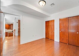 66 MORRIS St in Jersey City, NJ - Building Photo - Building Photo