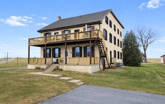 1295 Creek Rd, Unit 3 in Lititz, PA - Building Photo