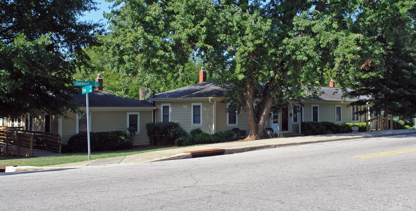 1812 Oakwood Ave in Raleigh, NC - Building Photo