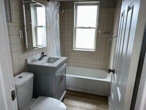 4052 W Dickens Ave in Chicago, IL - Building Photo - Building Photo