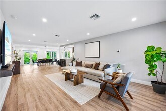 9008 Emerson Ave in Surfside, FL - Building Photo - Building Photo