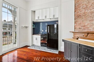 5225 Magazine St in New Orleans, LA - Building Photo - Building Photo