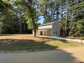 305 Post Oak Dr in Bullard, TX - Building Photo