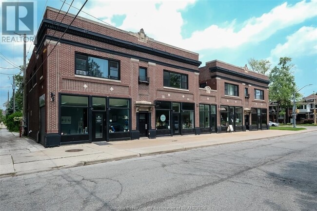 property at 242 Erie St W