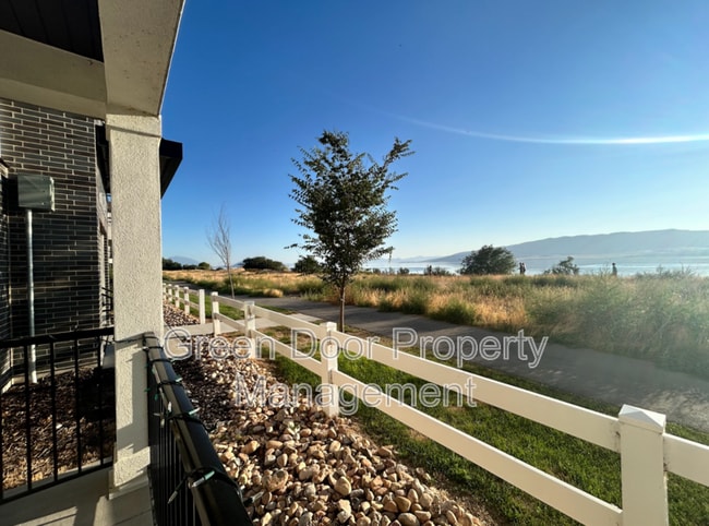 656 N 380 W in Vineyard, UT - Building Photo - Building Photo
