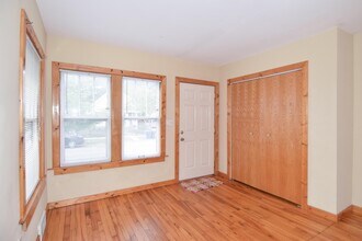 910 Aldine St in St. Paul, MN - Building Photo - Building Photo