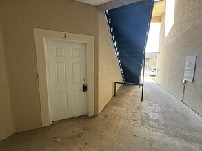 5151 Playpen Dr in Jacksonville, FL - Building Photo - Building Photo