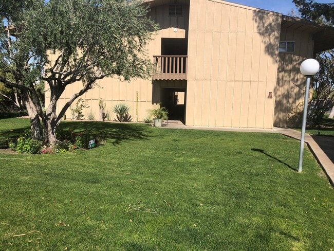 property at 77805 California Dr