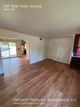 209 New York Ave in Harrisonburg, VA - Building Photo - Building Photo