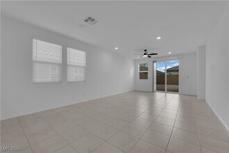 4293 Nopal Serrano Ave in Las Vegas, NV - Building Photo - Building Photo