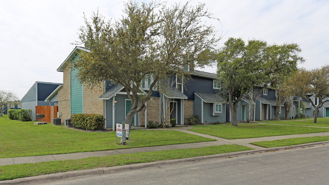 Parkside Townhomes Photo